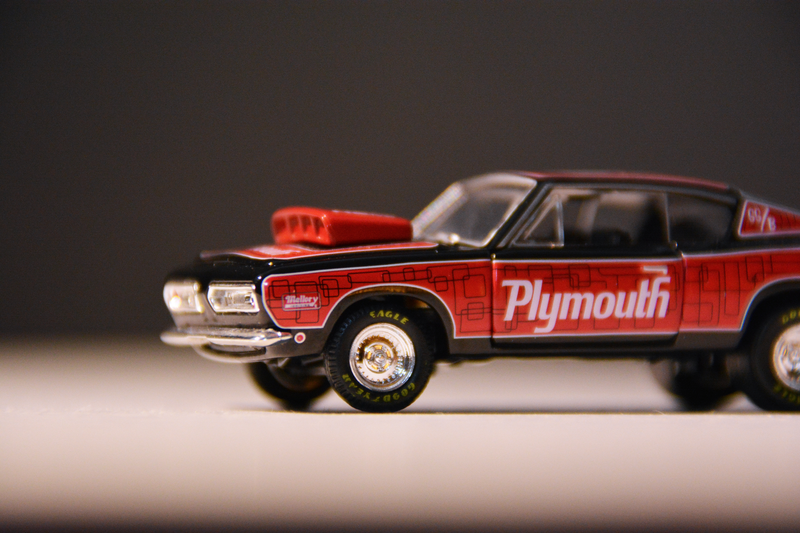 Illustration for article titled Murica' and Mopar Monday